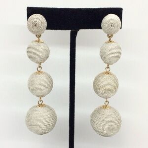 3/$30 SILVER BAUBLE GRADUATED BALL DROP EARRINGS THREAD WRAPPED STATEMENT PARTY